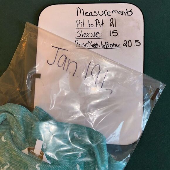 Coral Bay Petite Women's L Green Seahorse Print V-Neck Blouse 3/4 Sleeve - Picture 9 of 9